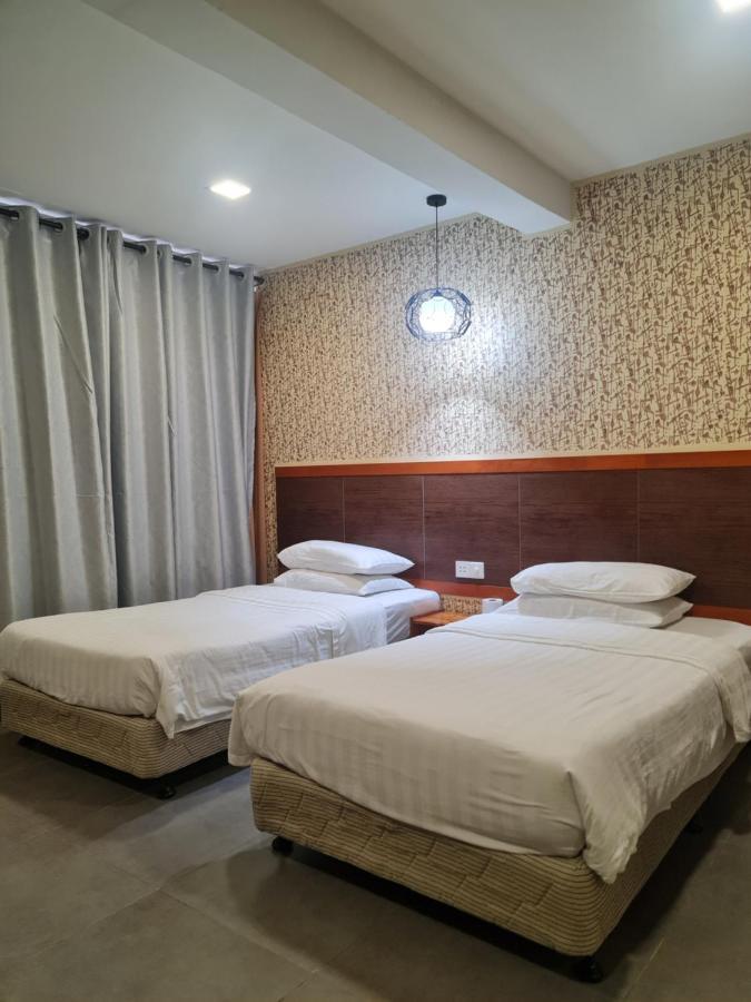 Hotel Bestari Kuala Lipis Exterior foto